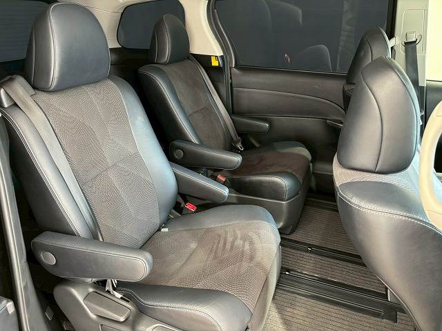 トヨタ エスティマの画像10