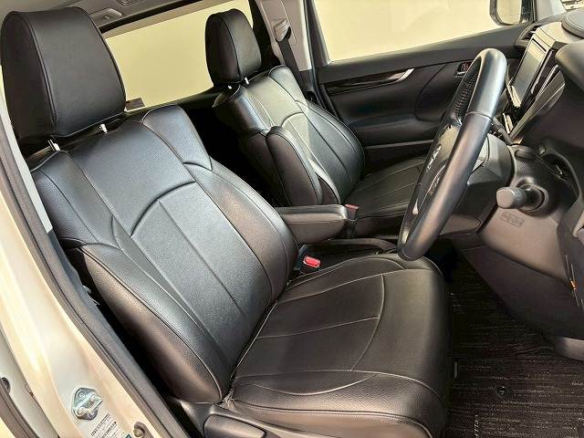 トヨタ ヴェルファイアの画像10