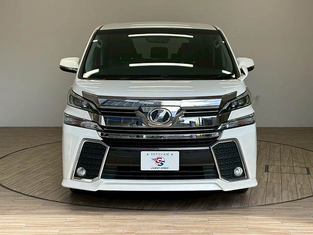 トヨタ ヴェルファイアの画像14