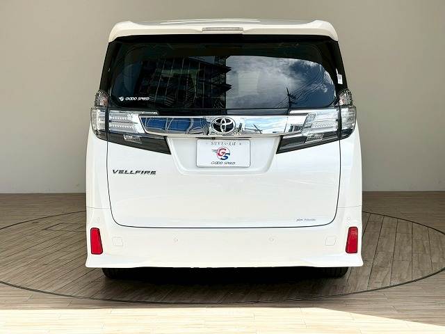 トヨタ ヴェルファイアの画像15