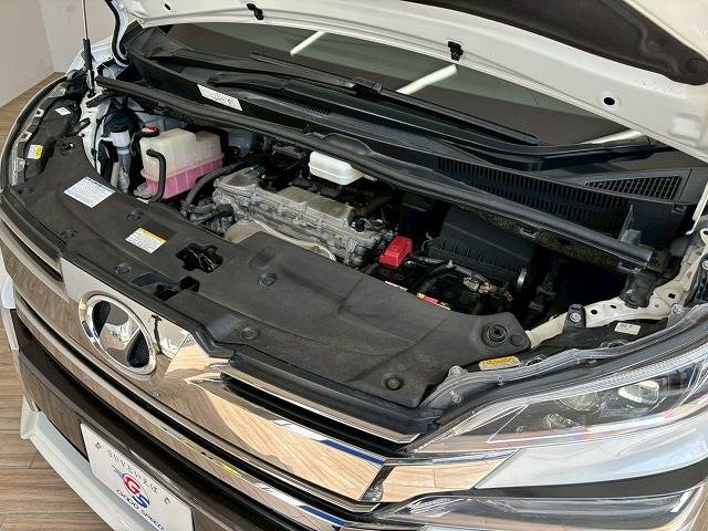 トヨタ ヴェルファイアの画像20