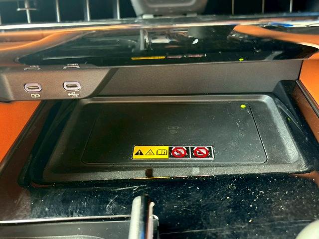 トヨタ ヴェルファイアハイブリッドの画像9