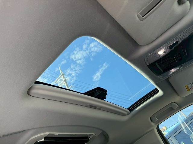 ヴェルファイアZ“G エディション” 内装他