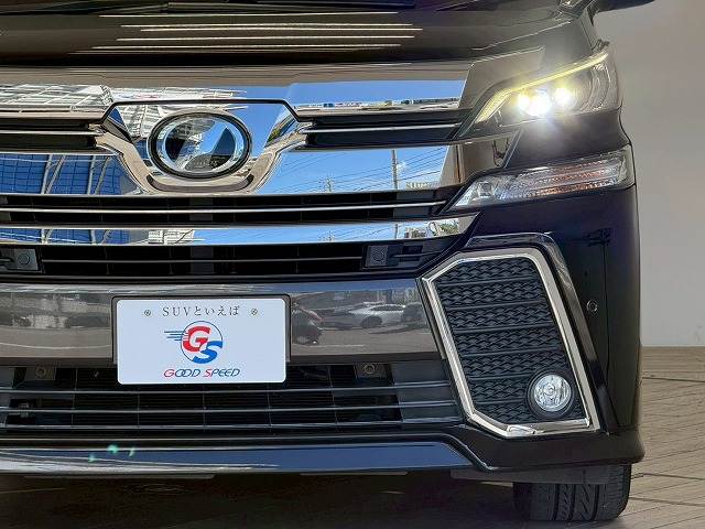 トヨタ ヴェルファイアの画像18