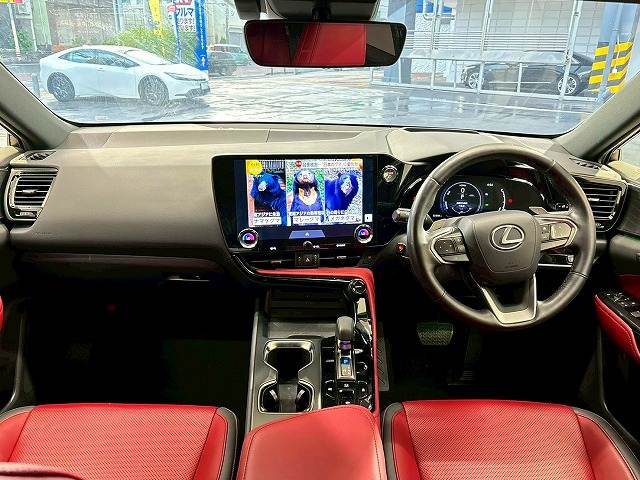 NXNX350h “version L” 内装他