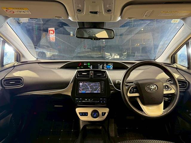 トヨタ プリウスの画像3