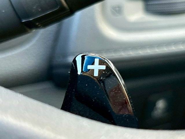 ヴェゼルハイブリッドX Honda SENSING 内装他