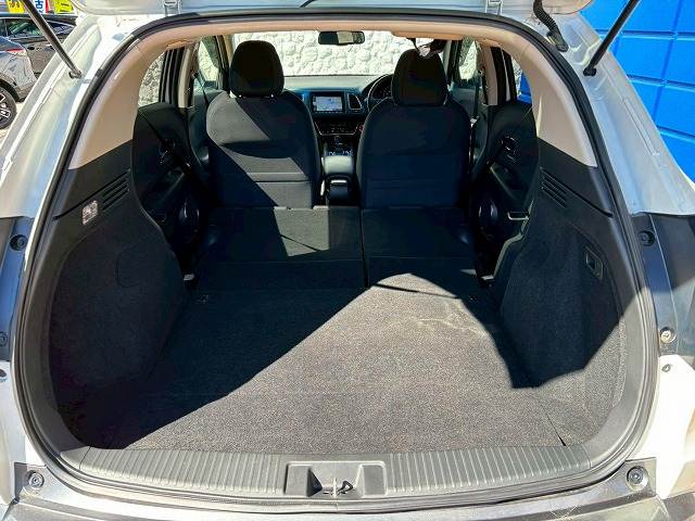 ホンダ ヴェゼルハイブリッドの画像14