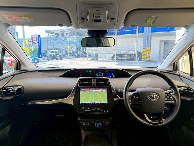 プリウスS “ツーリングセレクション” 内装他