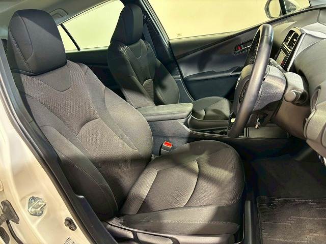 トヨタ プリウスの画像11