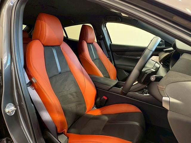 マツダ MAZDA3 FASTBACKの画像11