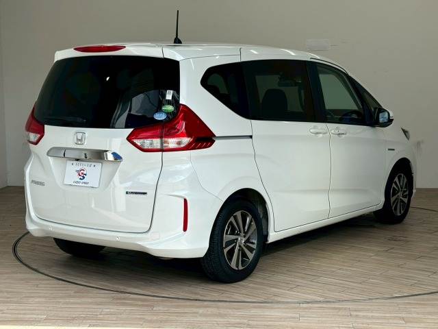 ホンダ フリードハイブリッドの画像16