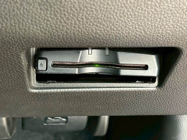 スイフトHYBRID RS ナビ付 内装他