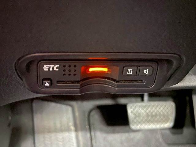 ホンダ ヴェゼルハイブリッドの画像9