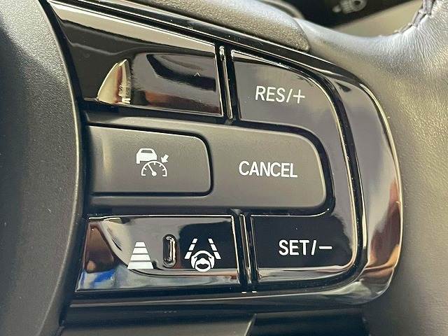 ホンダ ヴェゼルハイブリッドの画像8