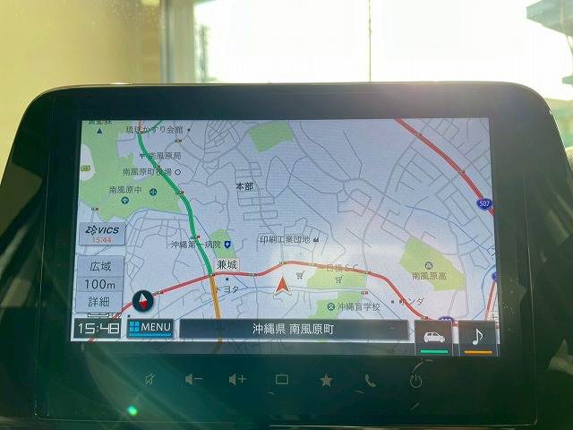 フロンクスベースグレード 内装他