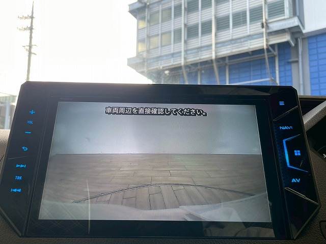 ノアハイブリッドSi“W×B” 内装他