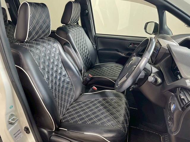 トヨタ ノアハイブリッドの画像11