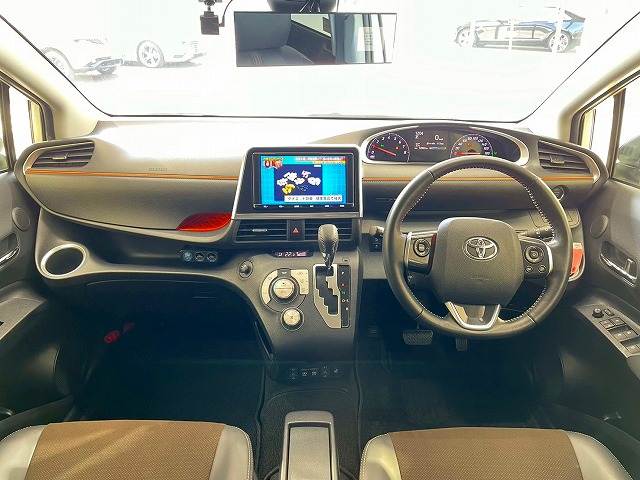 シエンタG Cuero 内装他