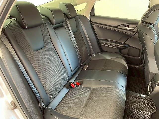 ホンダ インサイトの画像12