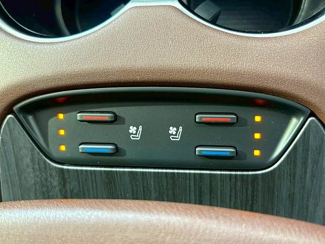 トヨタ ハリアーハイブリッドの画像7