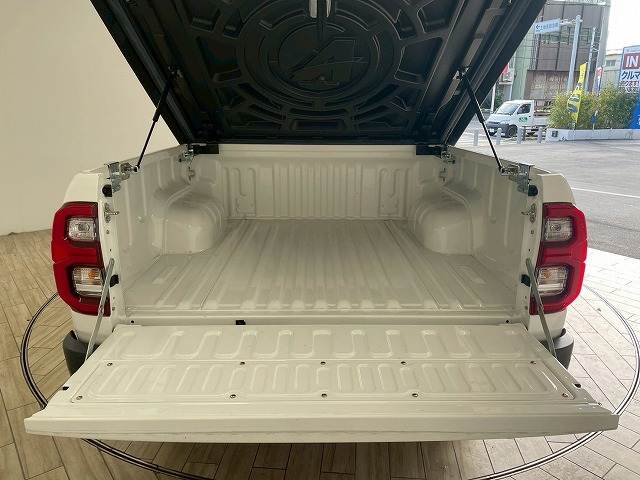 トヨタ ハイラックスの画像12