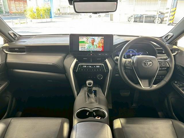 ハリアーハイブリッドZ “Leather Package” 内装他