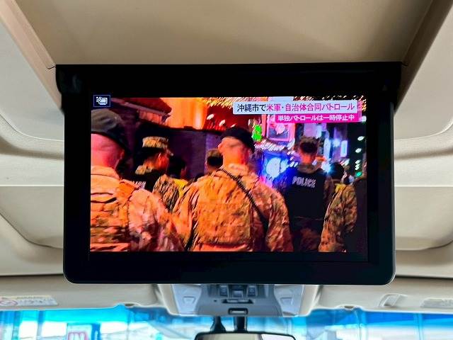 トヨタ ヴェルファイアの画像9