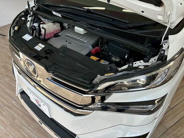 トヨタ ヴェルファイアの画像19