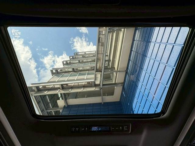 トヨタ&nbsp;アルファードの画像5