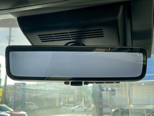 トヨタ アルファードハイブリッドの画像6