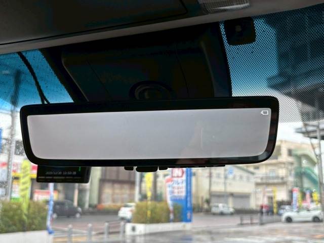 トヨタ&nbsp;ヴェルファイアの画像5