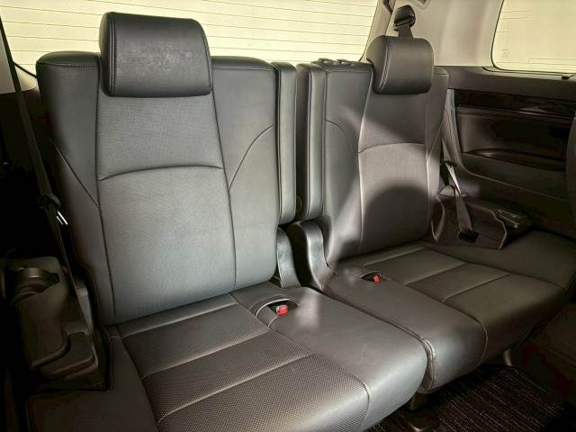 トヨタ&nbsp;ヴェルファイアの画像12