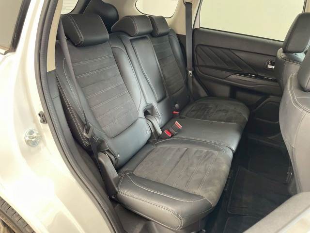 三菱&nbsp;アウトランダーPHEVの画像12