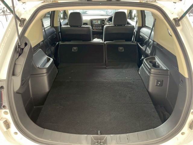 三菱&nbsp;アウトランダーPHEVの画像13