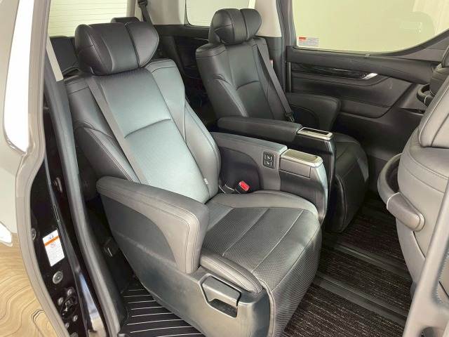 トヨタ&nbsp;ヴェルファイアの画像11