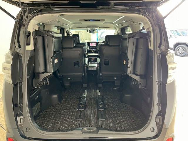 トヨタ&nbsp;ヴェルファイアの画像13