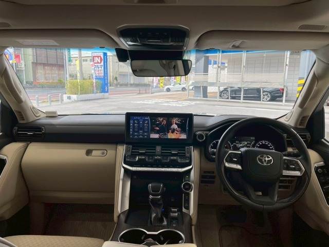 ランドクルーザー300系ZX 内装他
