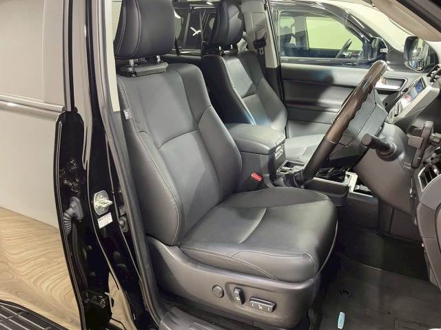 トヨタ ランドクルーザープラドの画像10