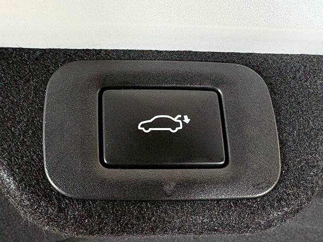 トヨタ&nbsp;クラウンクロスオーバーの画像11