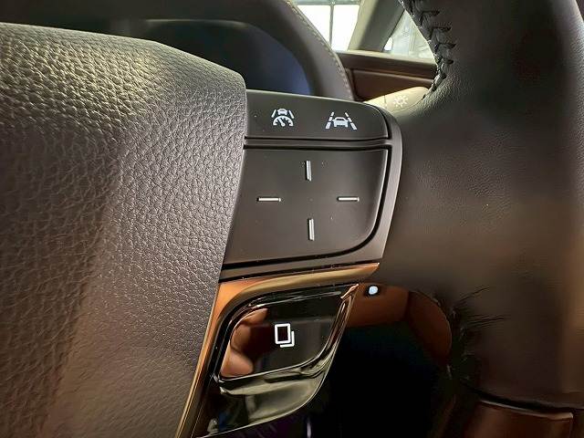 トヨタ&nbsp;ヴェルファイアハイブリッドの画像7