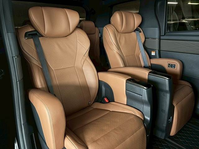 トヨタ&nbsp;ヴェルファイアハイブリッドの画像12