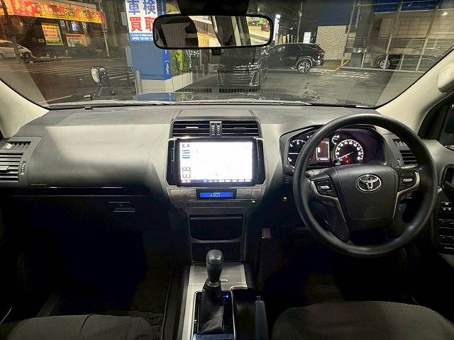 トヨタ&nbsp;ランドクルーザープラドの画像3