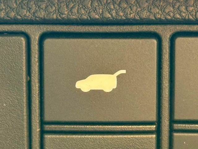 ホンダ&nbsp;ヴェゼルハイブリッドの画像9