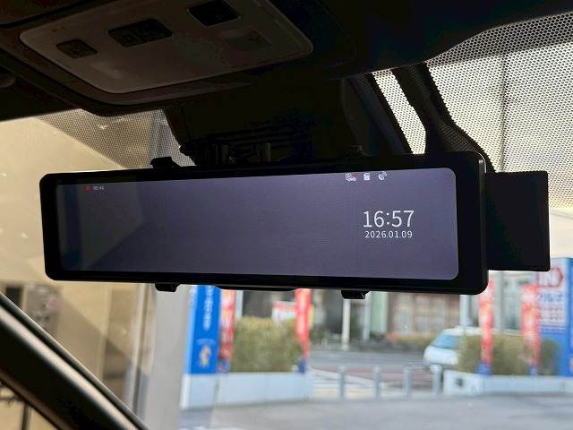 トヨタ&nbsp;エスクァイアハイブリッドの画像9