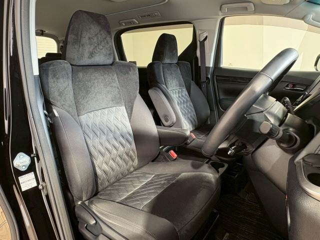 トヨタ&nbsp;アルファードの画像10