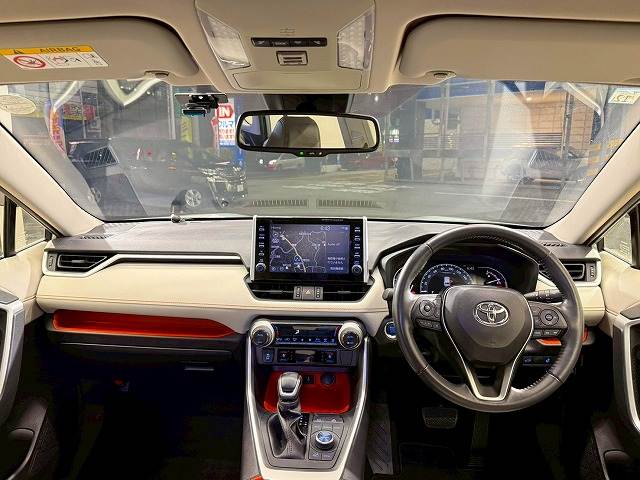 トヨタ&nbsp;RAV4の画像3