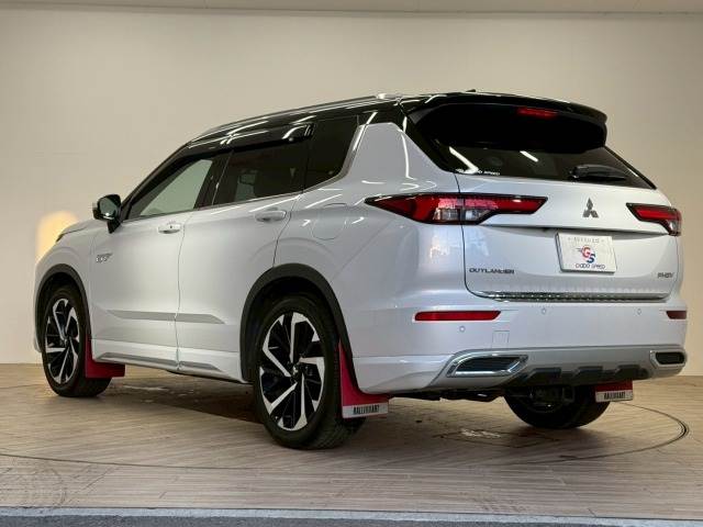 三菱 アウトランダーPHEVの画像17