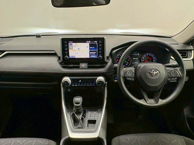 トヨタ&nbsp;RAV4の画像3
