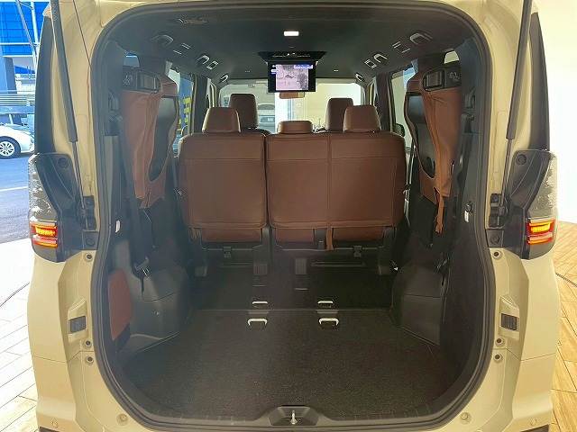 トヨタ&nbsp;ヴォクシーハイブリッドの画像13